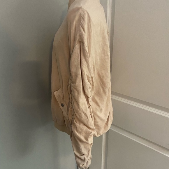 Free People Ruched Linen Bomber Jacket 💕 - Picture 7 of 9